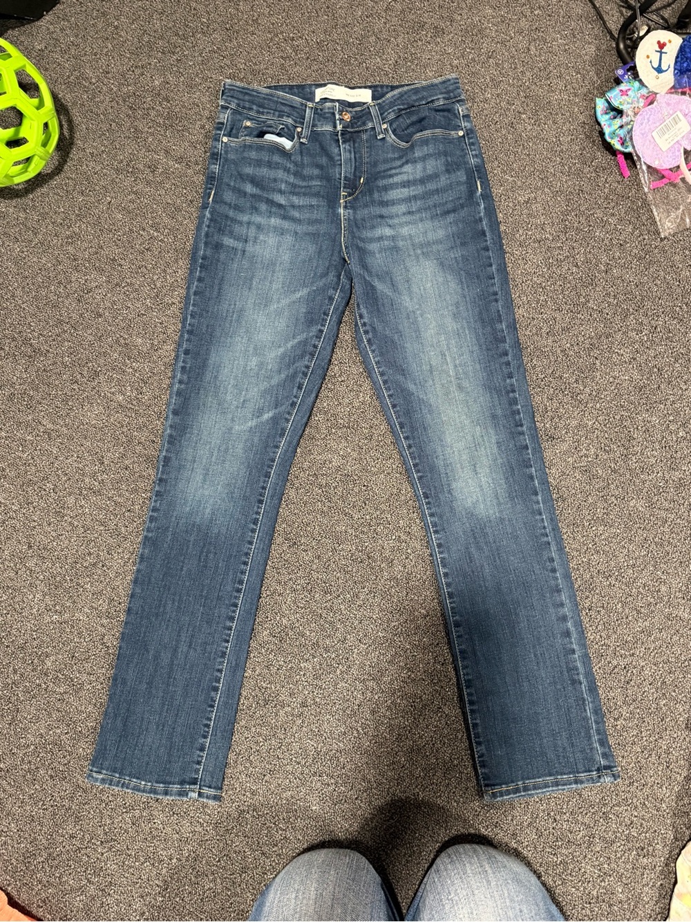 Levi's Men's Straight-Leg Denim Jeans in Mid Blue
